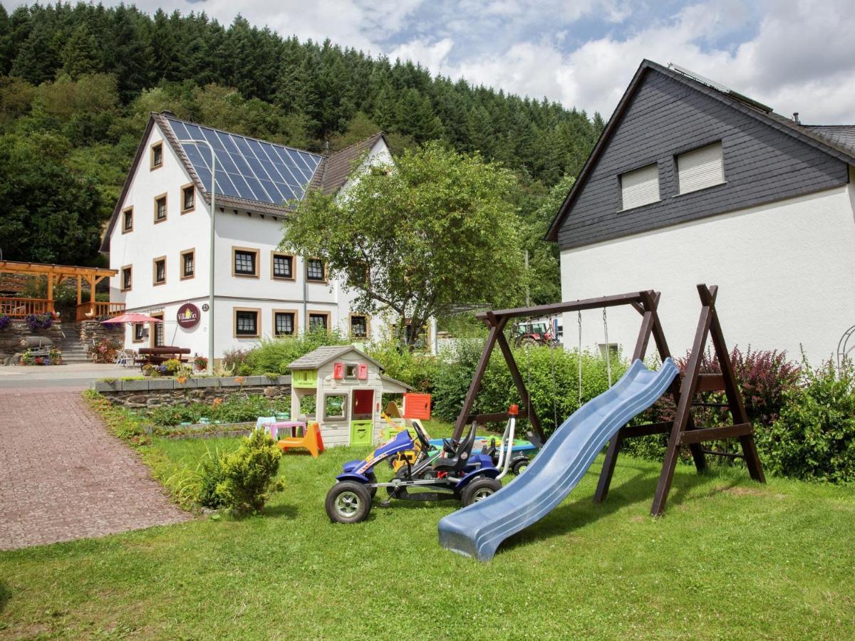 Beautiful Apartment In Merschbach With Garden Exteriér fotografie