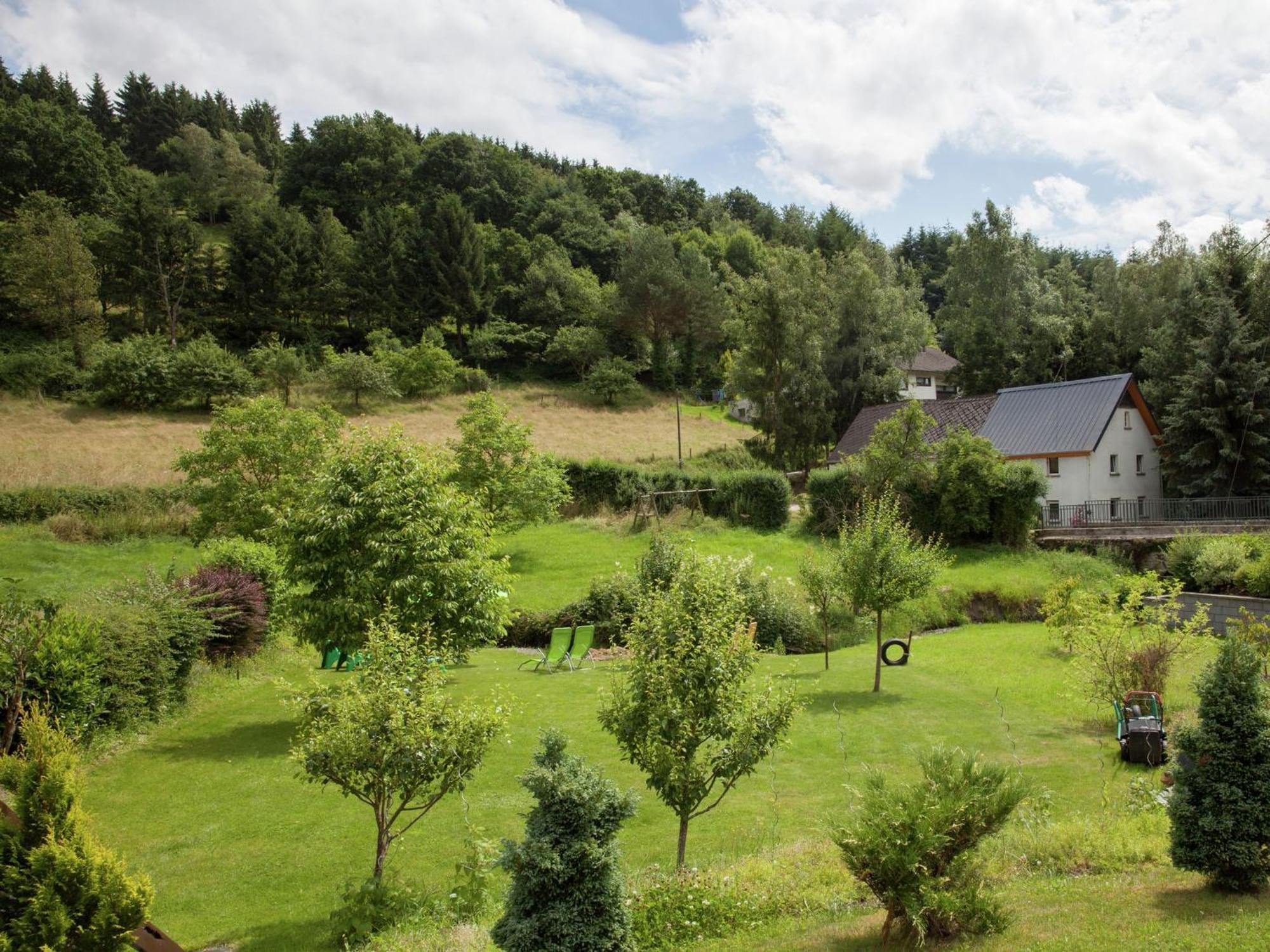 Beautiful Apartment In Merschbach With Garden Exteriér fotografie